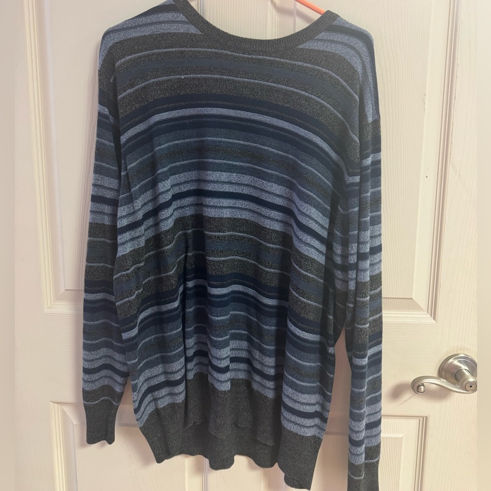 men's sweater